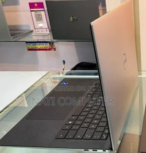 New Laptop Dell XPS 15 16GB Intel Core I7 SSD 512GB