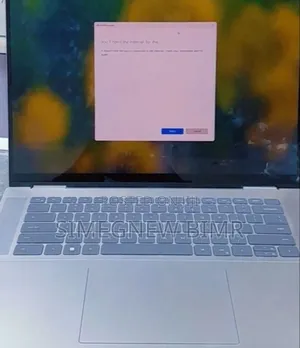 New Laptop Dell Inspiron 16 5620 16GB Intel Core I7 SSD 512GB