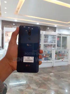 Photo - New LG G7 ThinQ 64 GB Black