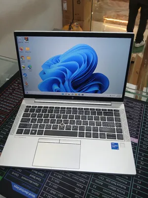 New Laptop HP EliteBook 840 16GB Intel Core I5 SSD 512GB