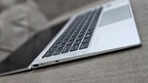 New Laptop HP EliteBook X360 1030 G8 16GB Intel Core I7 SSD 1T