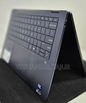 New Laptop HP OmniBook X Flip 14" 16GB Intel Core Ultra 7 SSD 1T