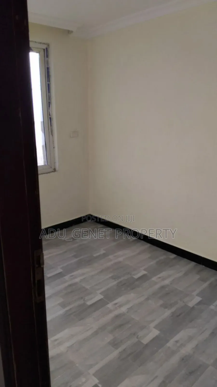 Furnished 1bdrm Condo in አባዶ, Yeka for sale