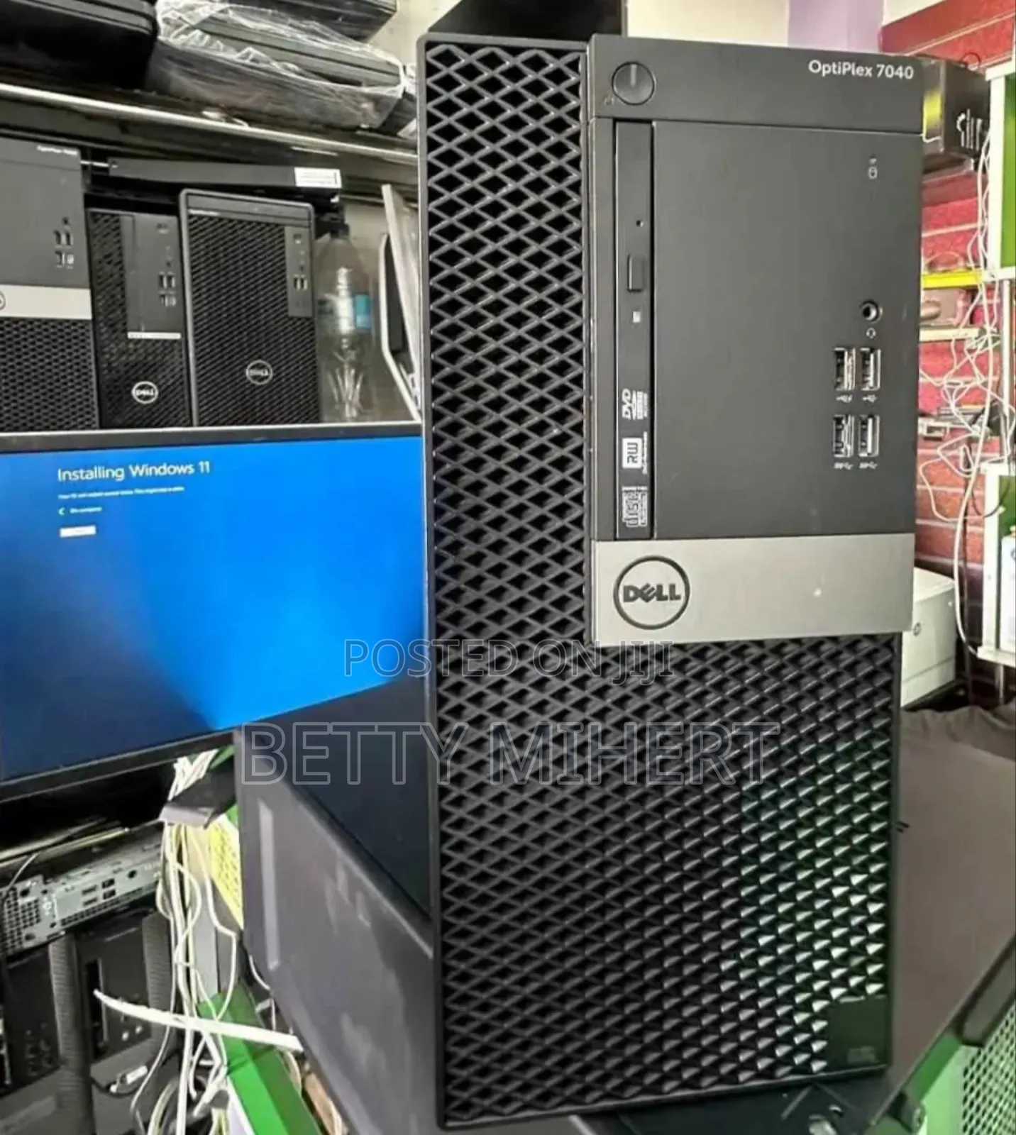 New Desktop Computer Dell OptiPlex 7040 8GB Intel Core I5 HDD 1T