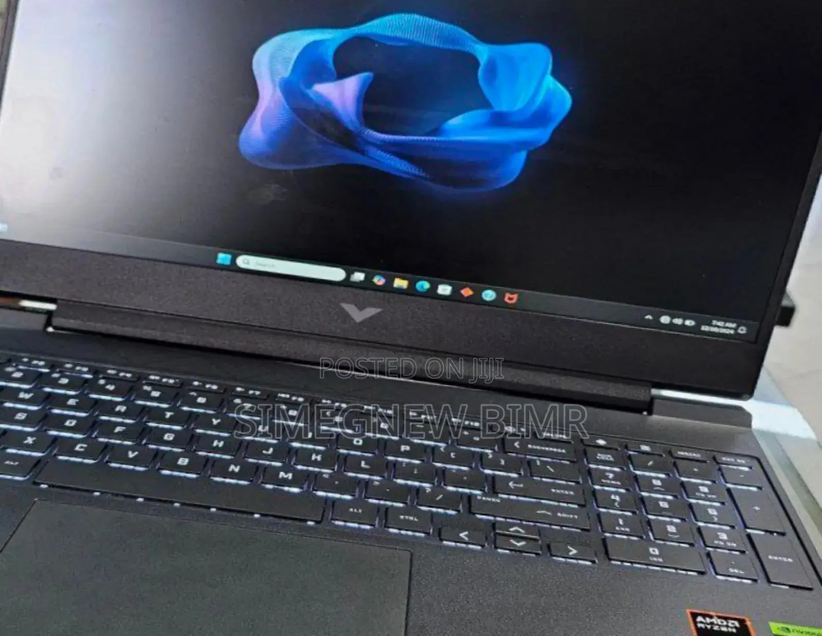 New Laptop HP Victus 16 16GB AMD Ryzen 7 SSD 1T