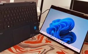 New Laptop Asus ZenBook 13 UX331UN 16GB Intel Core I7 SSD 512GB