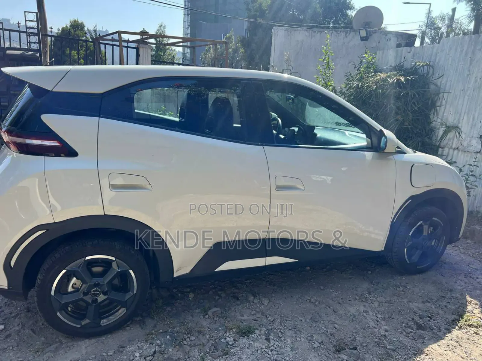 BYD Seagull 30 kWh FWD 2023 White