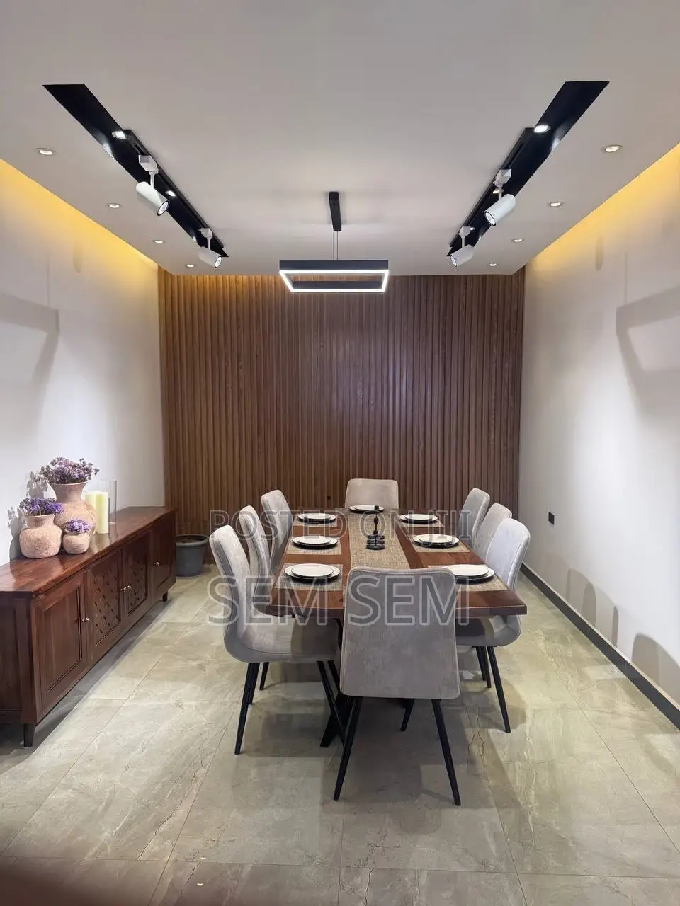 Furnished 5bdrm Penthouse in Yeka for sale