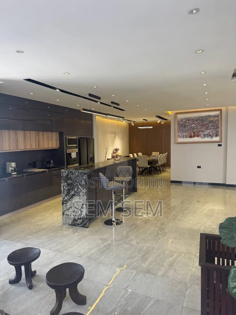 Furnished 5bdrm Penthouse in Yeka for sale