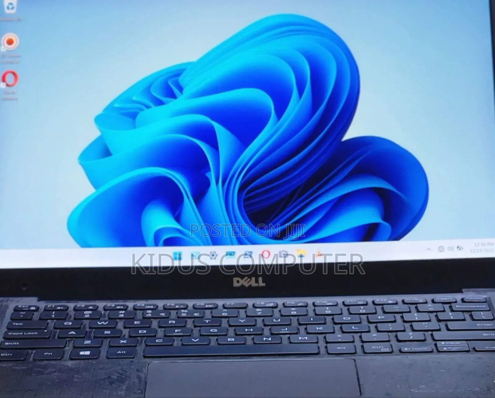 New Laptop Dell XPS 15 8GB Intel Core I5 SSD 256GB