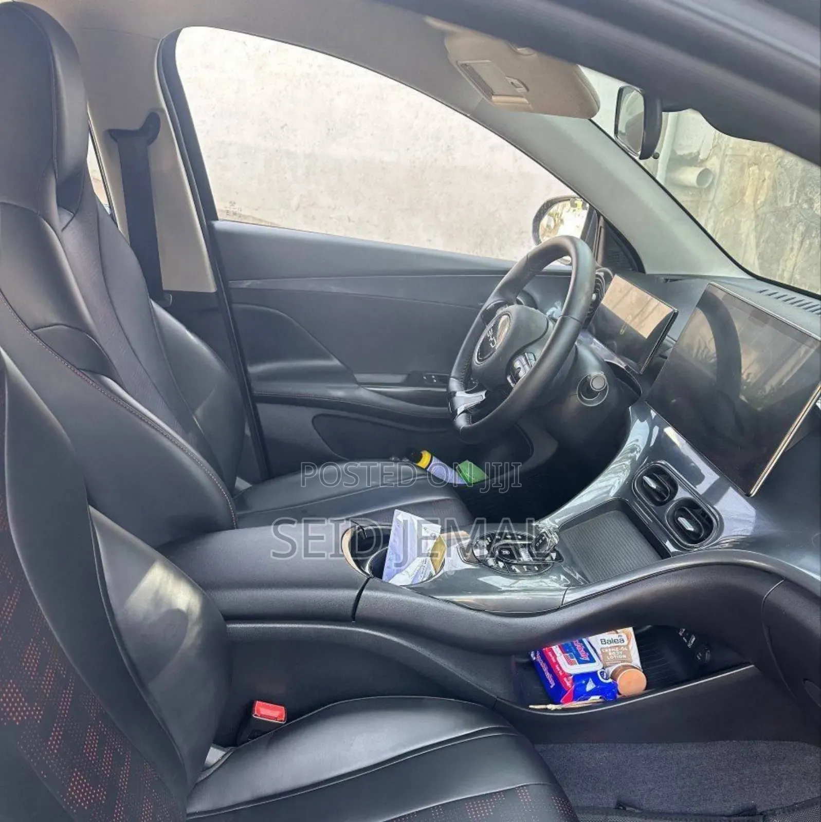 BYD E2 43 kWh 94 hp FWD 2025 Gray