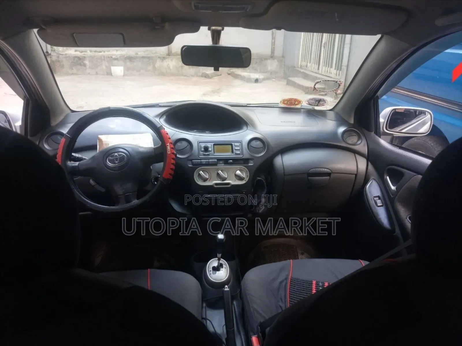 Toyota Vitz 2003 Silver