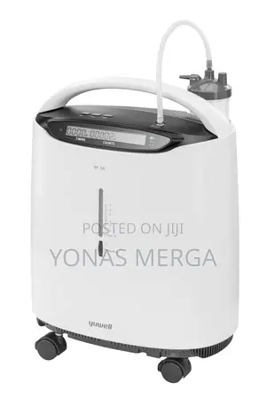 Photo - Yuwell Oxygen Concentrator啓侖with Nebulizer Port-5l(8f-5aw)Yuwell,White