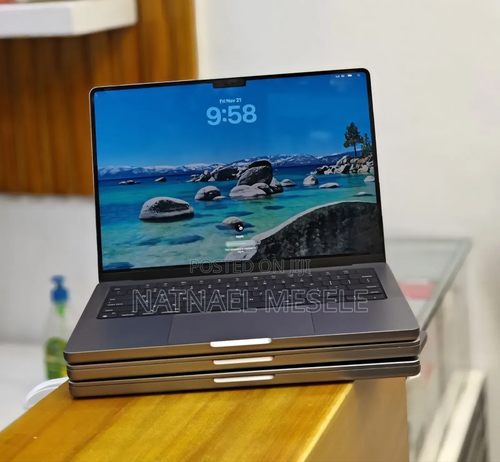 New Laptop Apple MacBook Pro M1 32GB Apple M1 Pro SSD 512GB