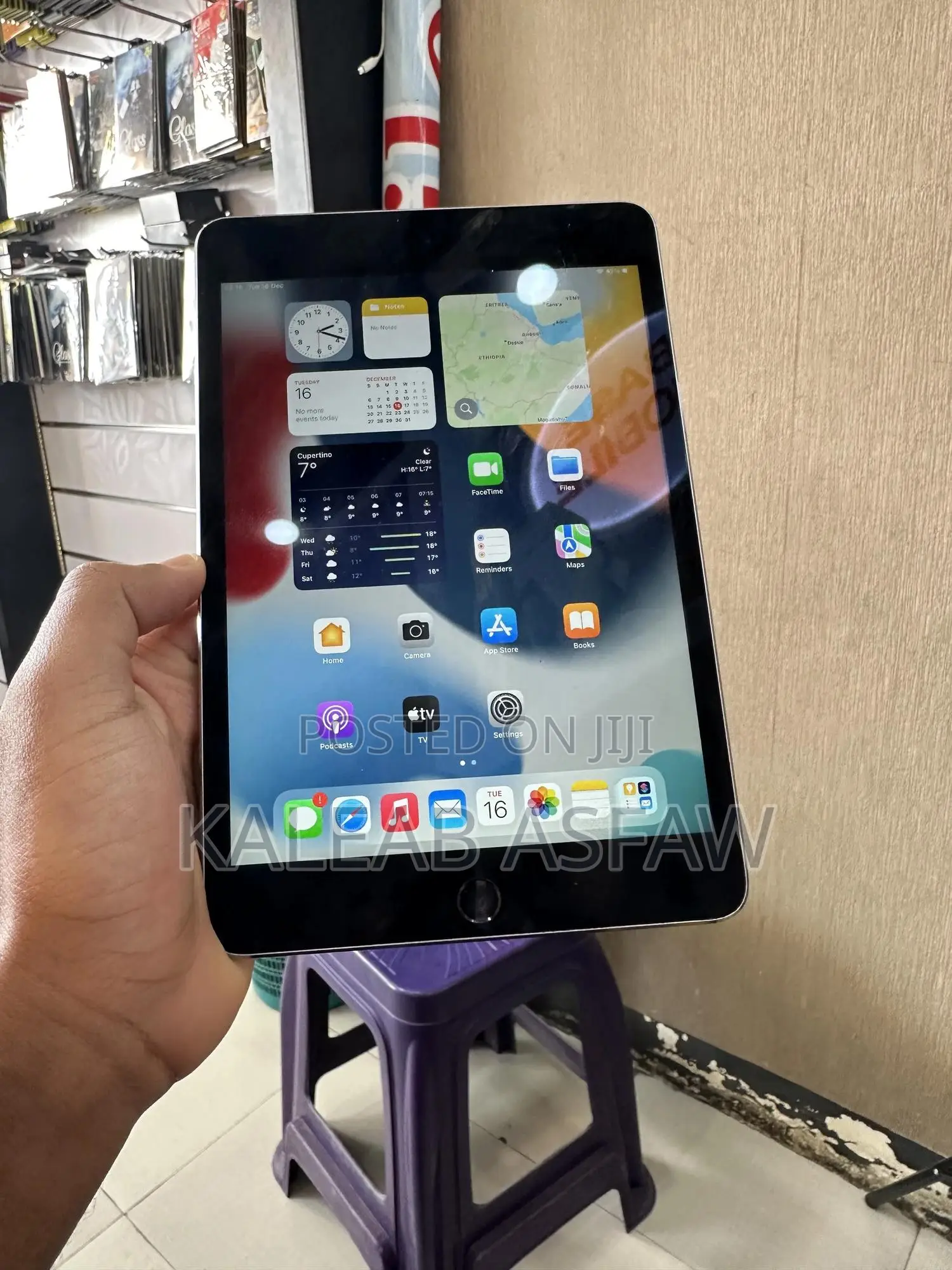 Apple iPad mini 4 128 GB Silver