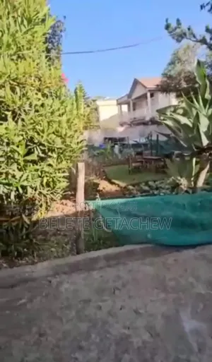 5bdrm House in Ayat Zone-5, G+1, Bole for sale