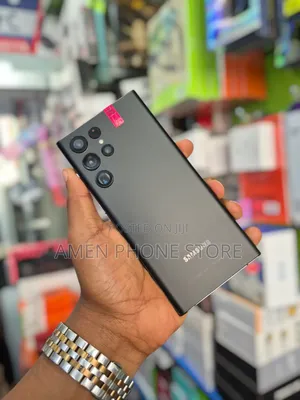 Photo - New Samsung Galaxy S22 Ultra 1 TB Black