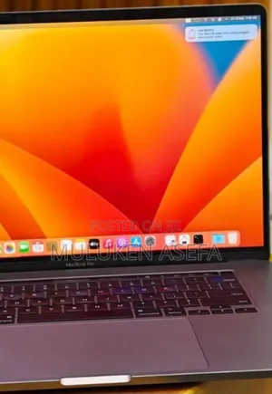 Photo - New Laptop Apple MacBook Pro 2019 32GB Intel Core I9 SSD 2T