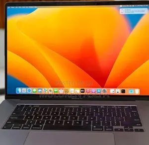New Laptop Apple MacBook Pro 2019 32GB Intel Core I9 SSD 2T