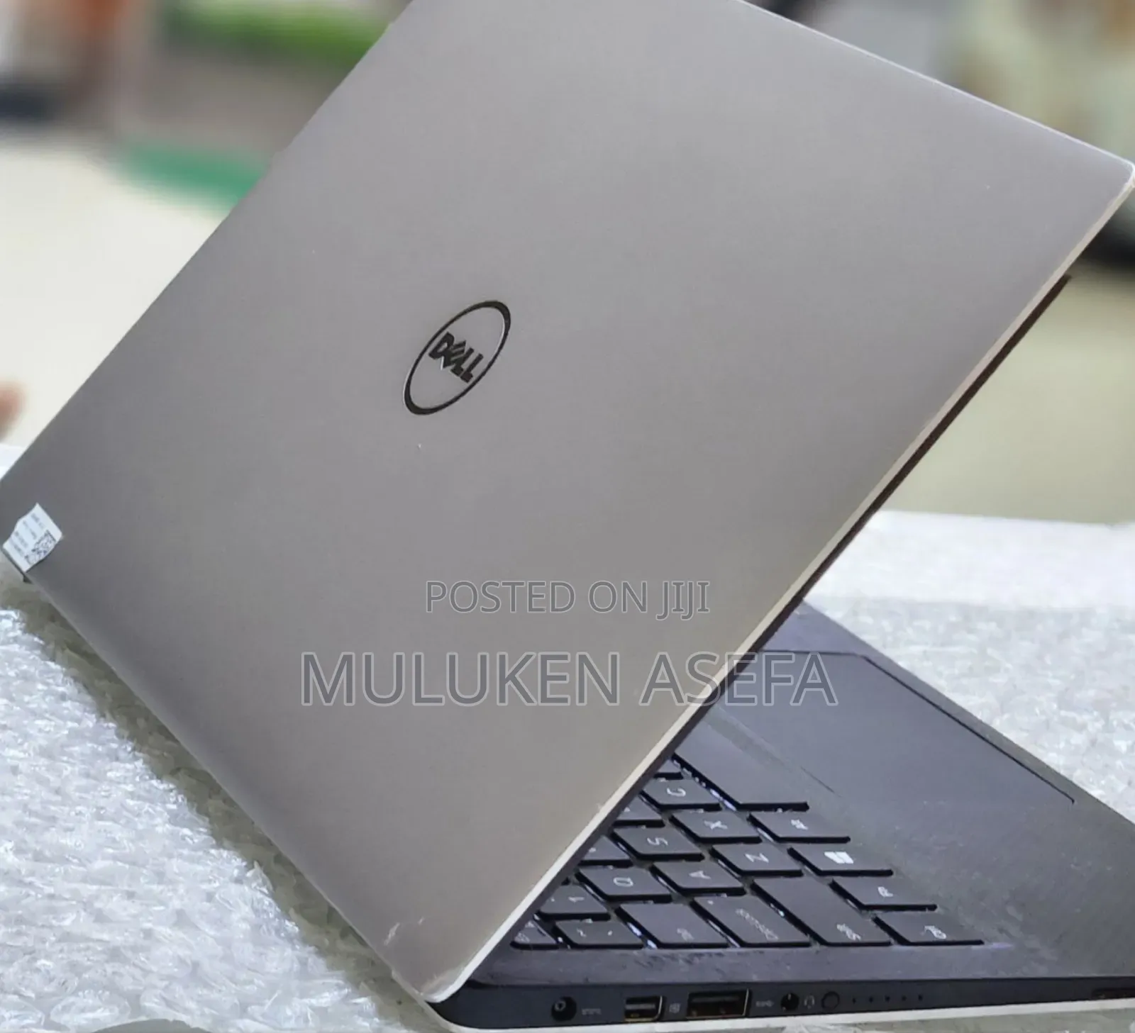 New Laptop Dell XPS 15 8GB Intel Core I7 SSD 256GB