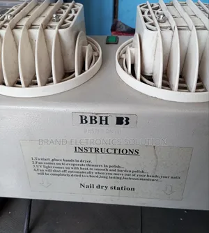Photo - የሴቶች የጥፍር ማድረቂያ Nail Dryer