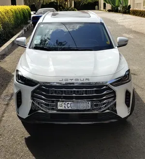Photo - Jetour X70 2023 White