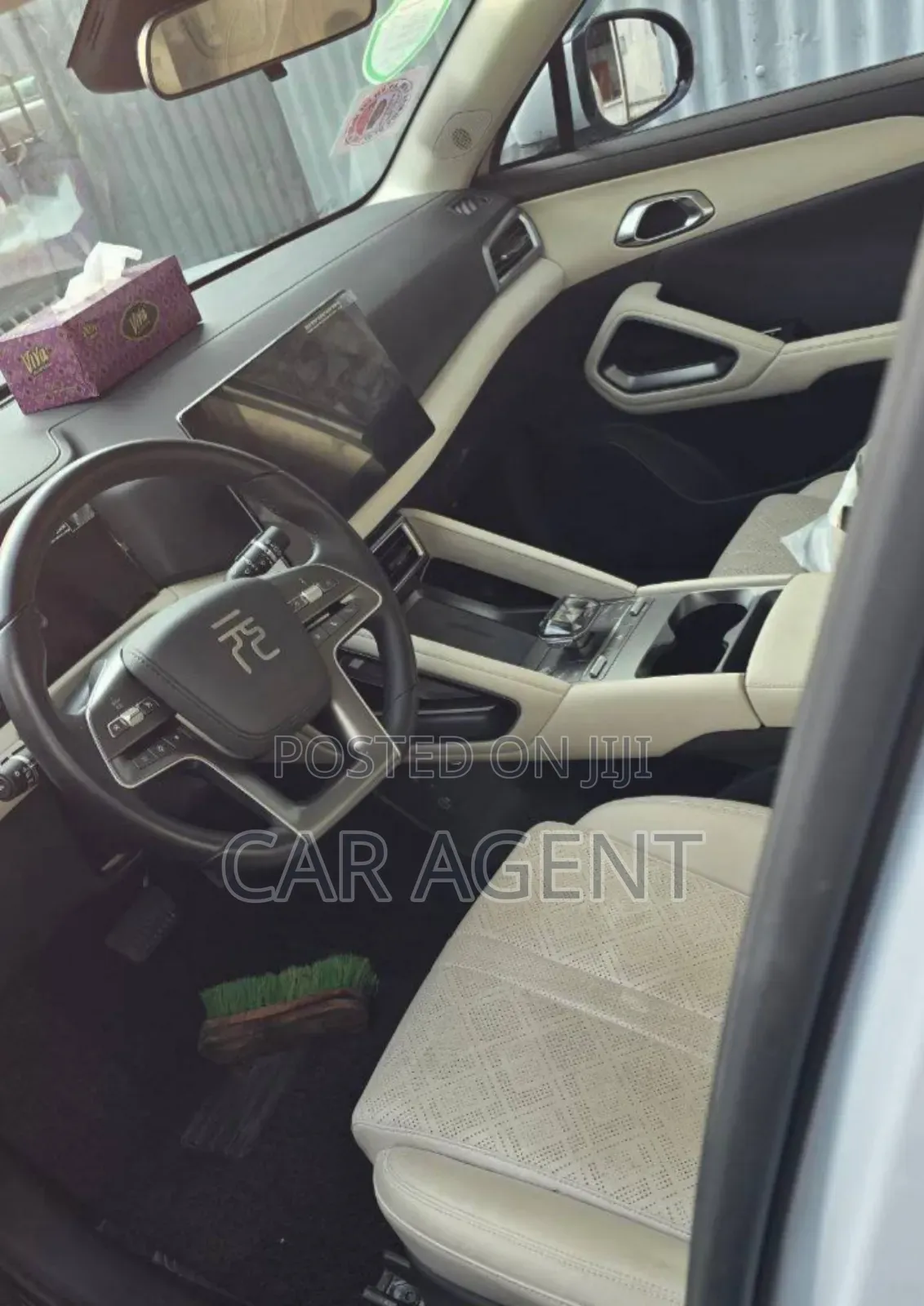 BYD E2 43 kWh 94 hp FWD 2025 Gray