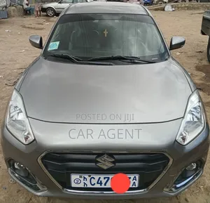Suzuki Dzire 2022 Silver