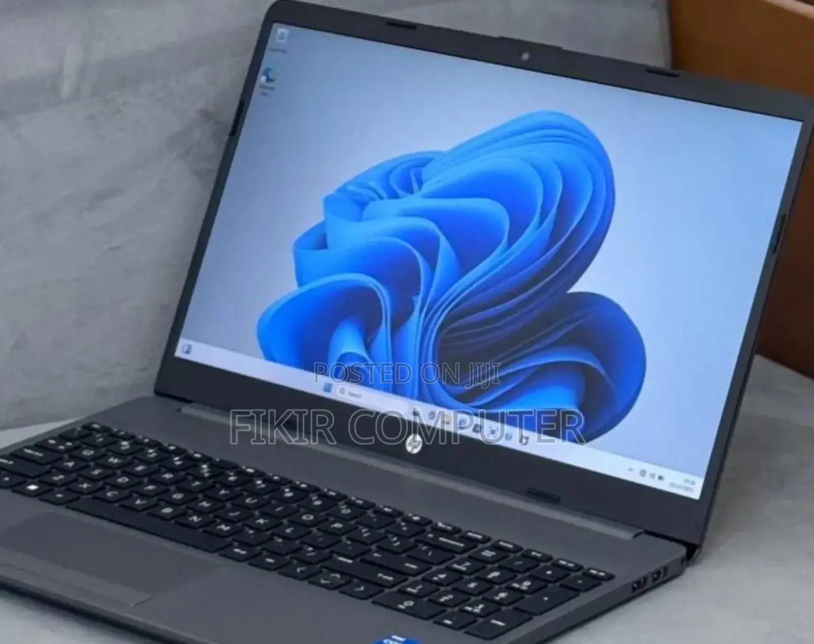 New Laptop HP Stream Notebook 8GB Intel Core I5 SSD 512GB