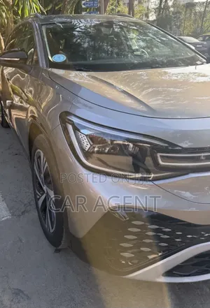 Volkswagen ID.6 2024 Gray