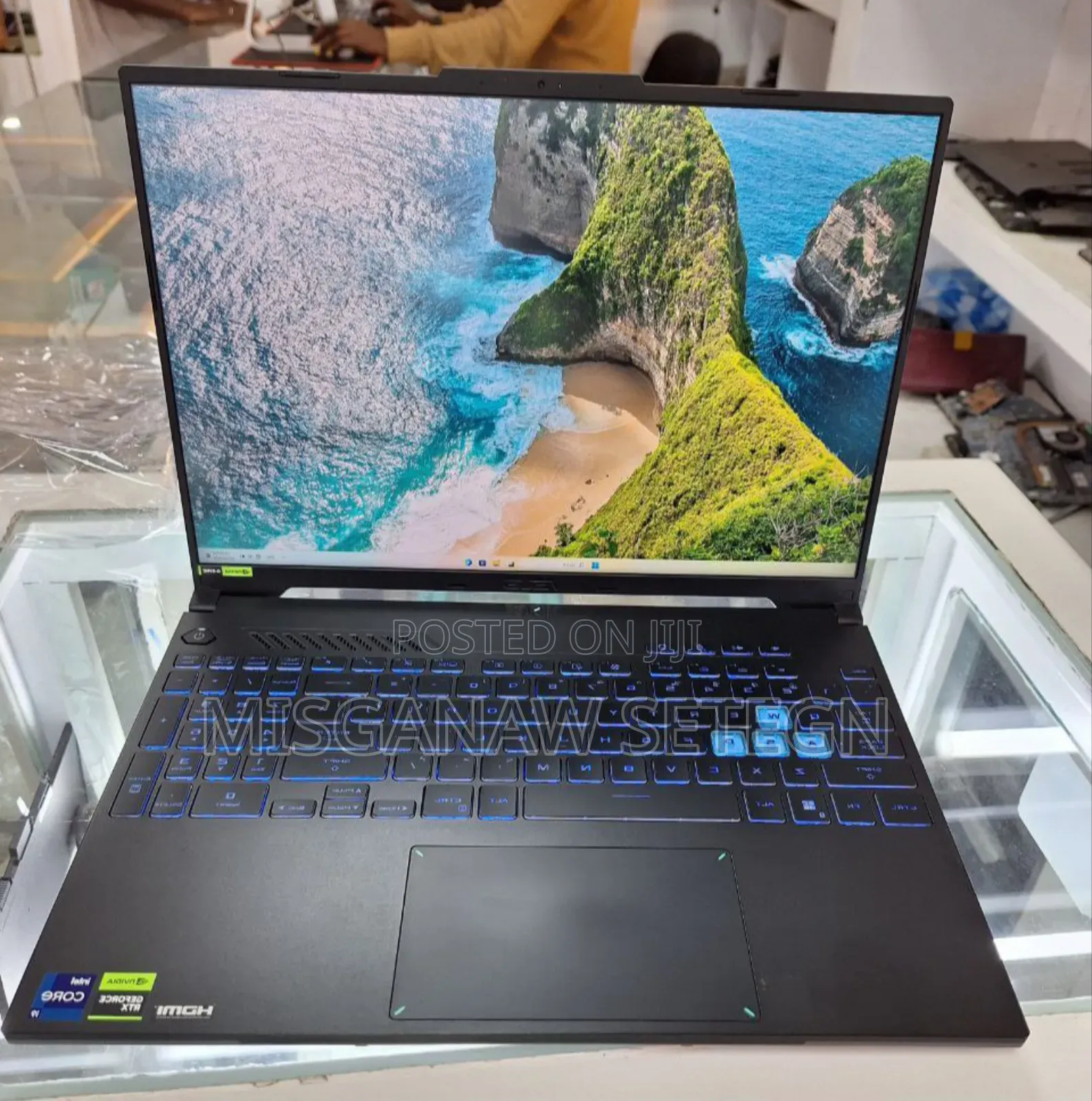 New Laptop Asus ROG Strix G15 16GB Intel Core I9 SSD 1T