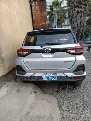 Toyota Raize 1.0 AWD 2021 Silver