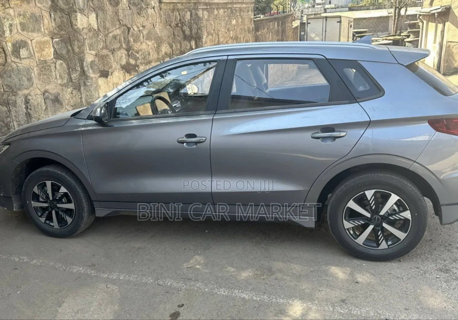 BYD E2 43 kWh 94 hp FWD 2025 Gray