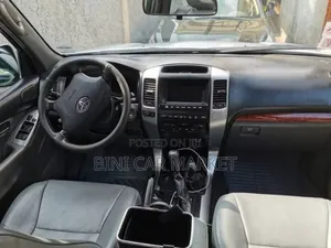Toyota Land Cruiser Prado 2008 Silver