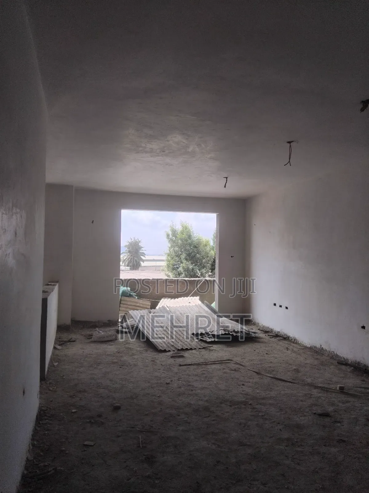 1bdrm Apartment in ጊዮን, Bole for sale