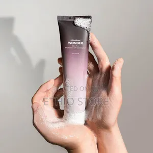 Photo - Haruharu Black Rice Moisture 5.5 Soft Cleansing Gel