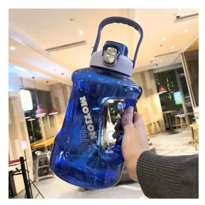 The Durable, High-Volume Bottle for Long Sessions