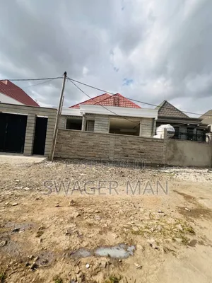 Furnished 5bdrm Villa in ለገ ጣፎ, Yeka for sale