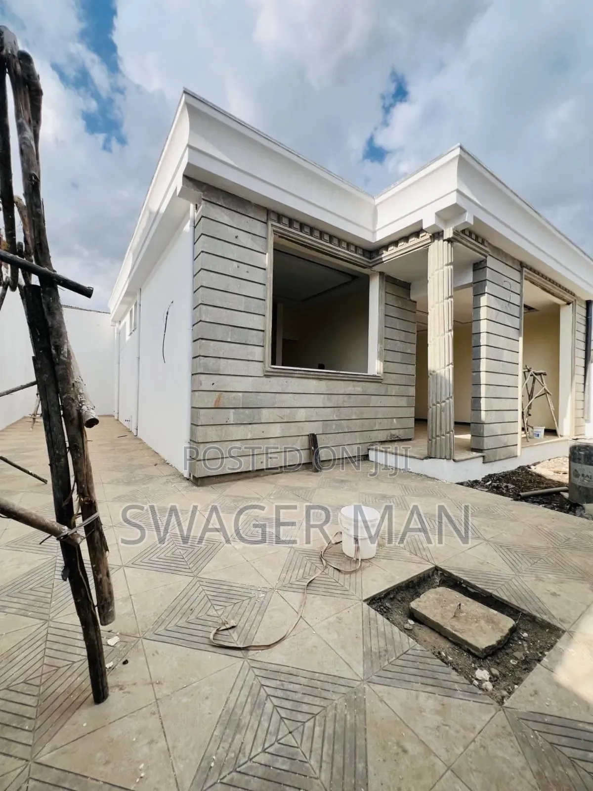 Furnished 5bdrm Villa in ለገ ጣፎ, Yeka for sale