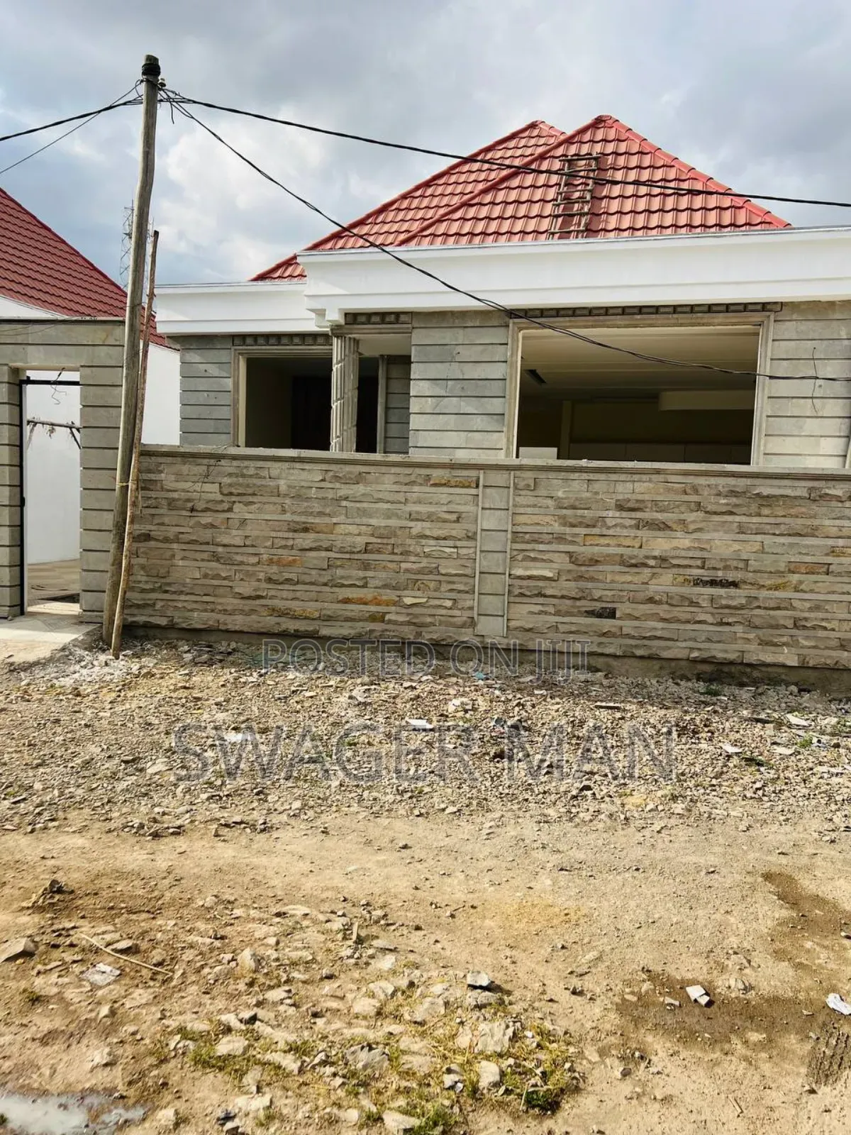 Furnished 5bdrm Villa in ለገ ጣፎ, Yeka for sale