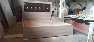 Photo - 1,50 ላሚኔት አልጋ