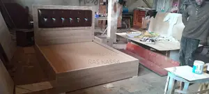 1,50 ላሚኔት አልጋ