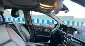 Mercedes-Benz C200 2012 Gray