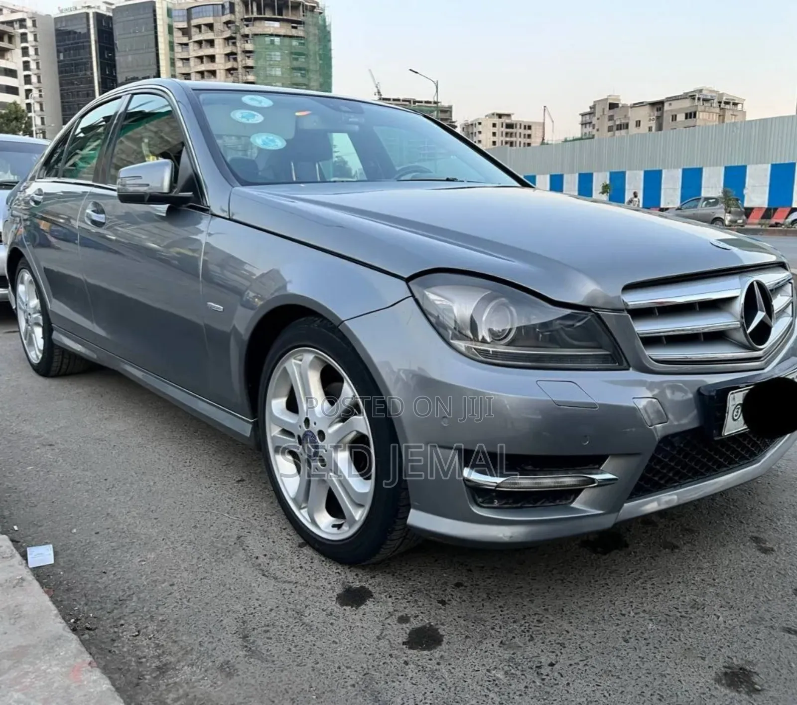 Mercedes-Benz C200 2012 Gray