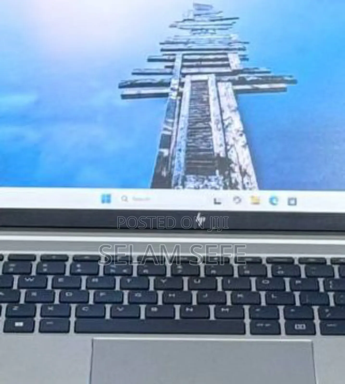 New Laptop HP EliteBook 640 G10 16GB Intel Core I7 SSD 512GB