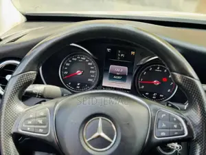 Mercedes-Benz C200 2012 Gray