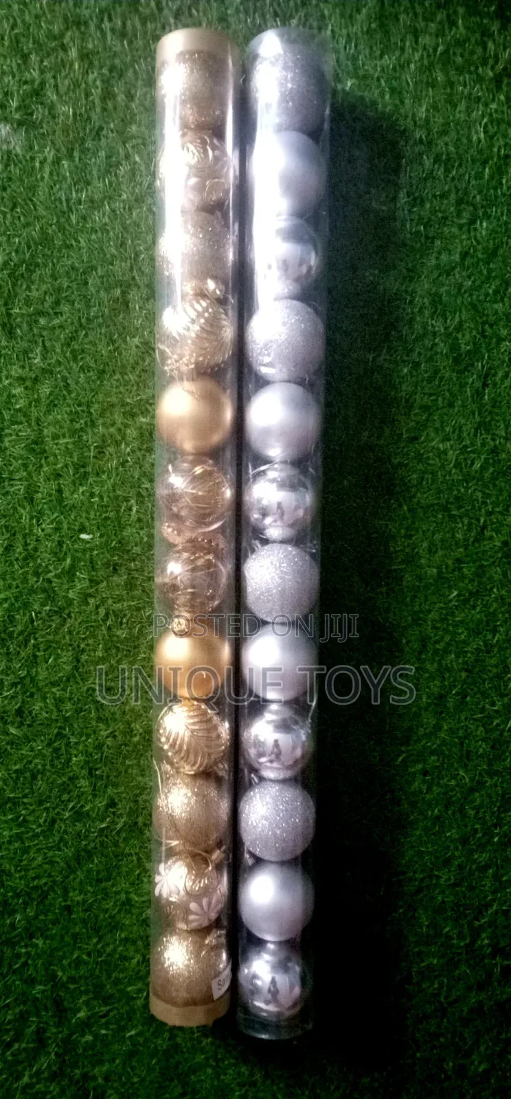 Gold Silver Classic Baubles - 12 Pieces