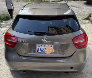 Mercedes-Benz A-Class 2013 Brown