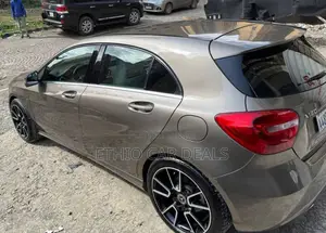 Mercedes-Benz A-Class 2013 Brown