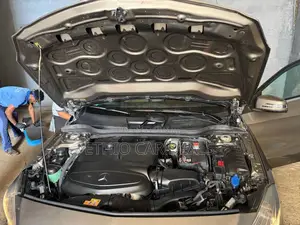 Mercedes-Benz A-Class 2013 Brown